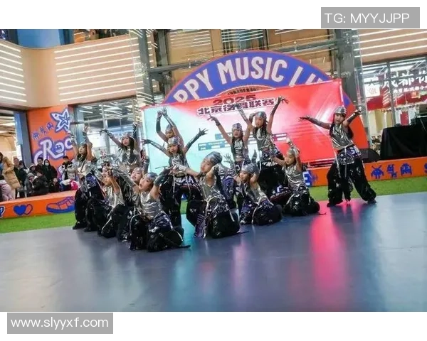 北京街舞队实力引发热议舞者之间的力量与技巧之争