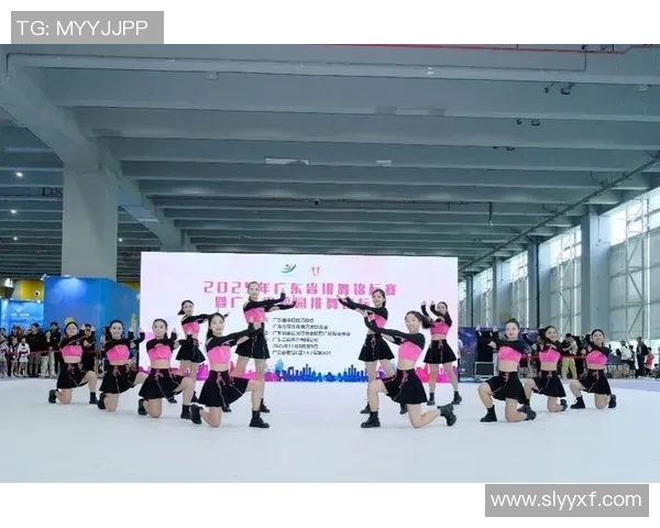 杭州街舞队在世界攀岩锦标赛中的精彩技术表现与赛场亮点分析 杭州街舞队在世界攀岩锦标赛中的精彩技术表现与赛场亮点分析